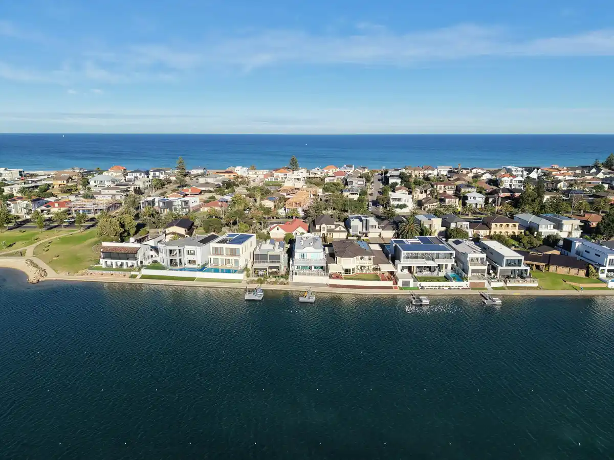 Whitmore Field — real estate